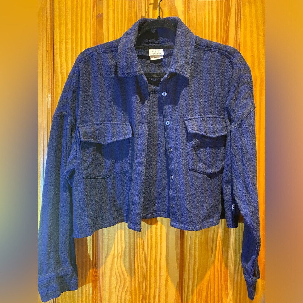 Perfect light weight layering shirt/jacket